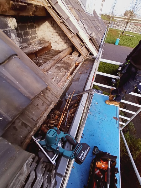  lekkage dak Nieuwerkerk aan den IJssel